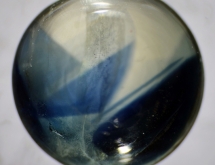 Color zoning in sapphire