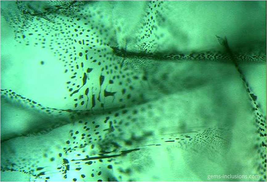 Inclusions in emerald gemsinclusions