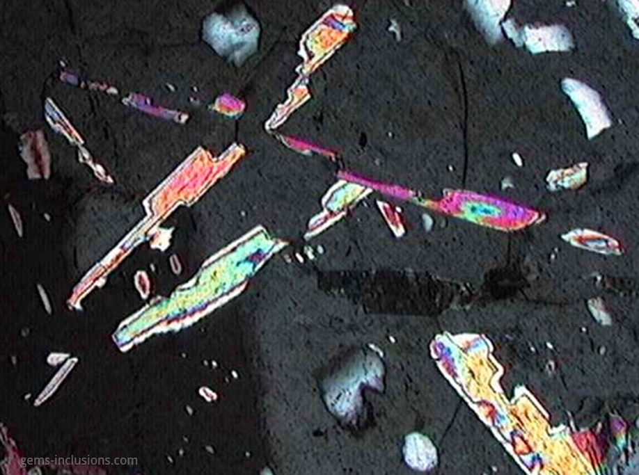 Inclusions in emerald gemsinclusions