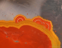 Iron oxyhydroxydes in quartz