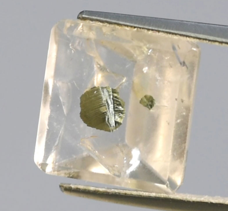 pyrite-inclusions-quartz-977-(3).jpg
