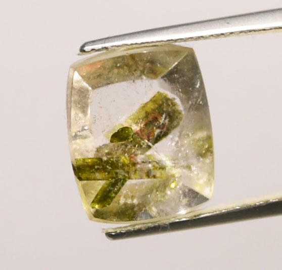 epidote-inclusions-quartz-884-(3).jpg