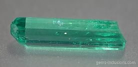 emerald-muzo-calcite-pyrite-inclusions-077-3.jpg
