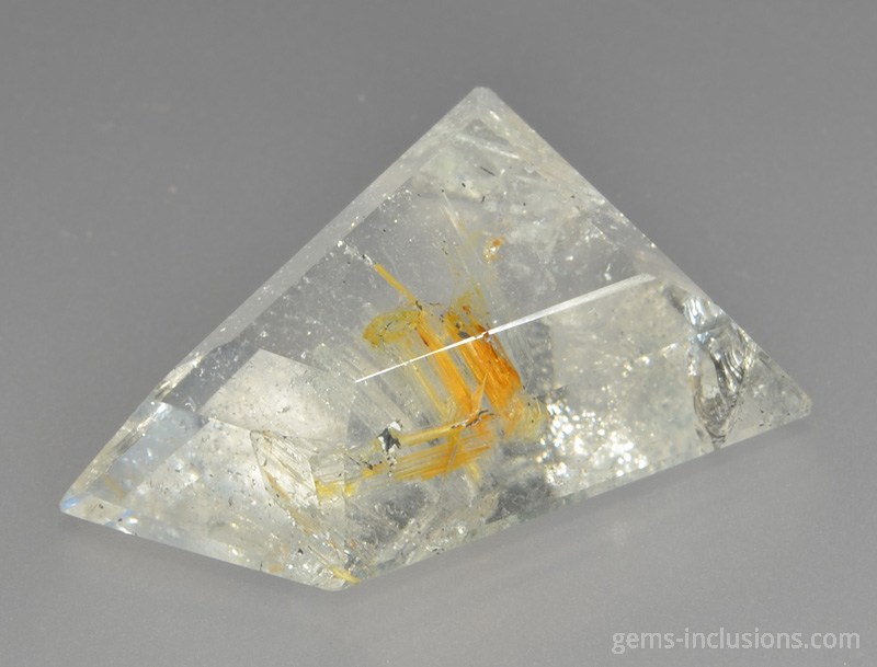 apatite-inclusions-quartz-2680-3.jpg