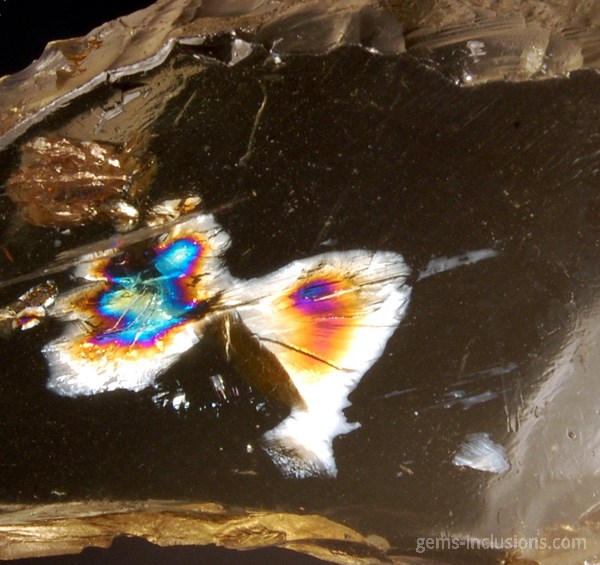 citrine-interference-colors-fracture-1.jpg