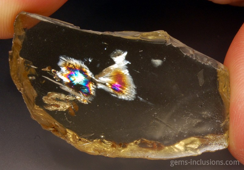 citrine-interference-colors-fracture-2.jpg