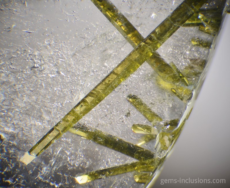 epidote-inclusions-quartz-2866-4.jpg
