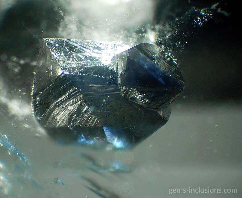 FLUORITE INCLUSIONS IN QUARTZ-3242-3.jpg