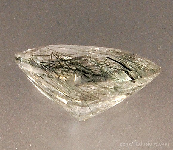 actinolite-inclusions-apatite-3.jpg