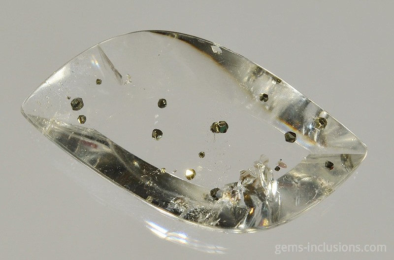 pyrite-inclusions-quartz-1540.JPG