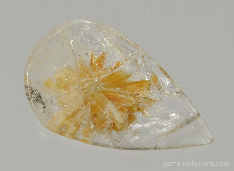 pyrophillite-inclusions-quartz-308.JPG