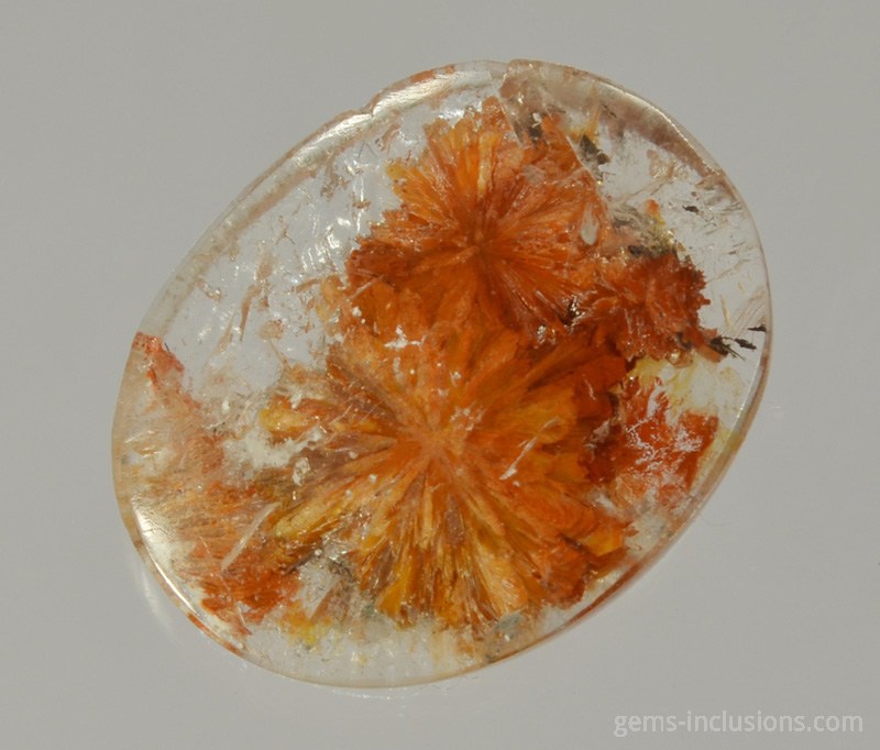 pyrophillite-inclusions-quartz-1230.JPG