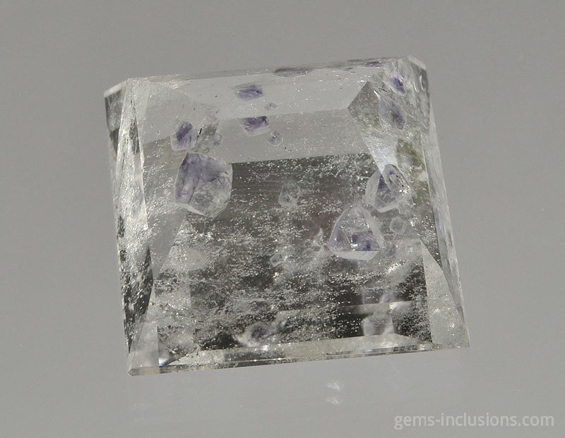 fluorite-inclusions-quartz-3080.JPG