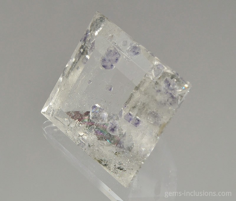 fluorite-inclusions-quartz-3082.JPG