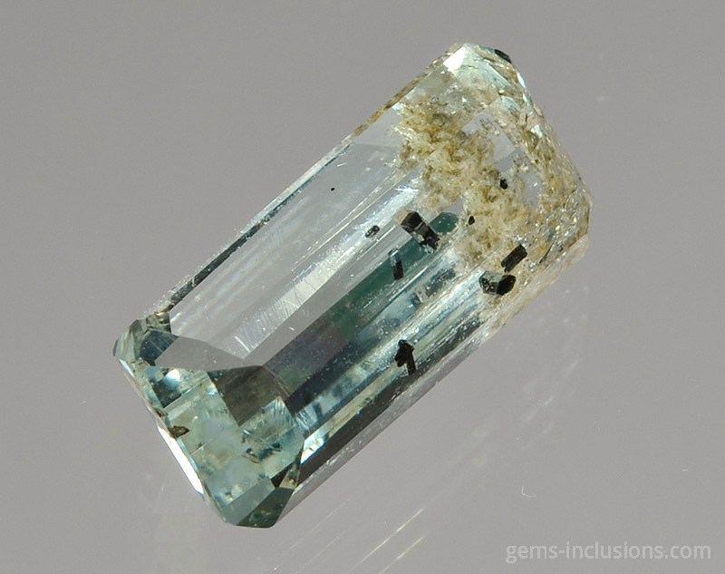 schorl-inclusions-aquamarine-844.JPG