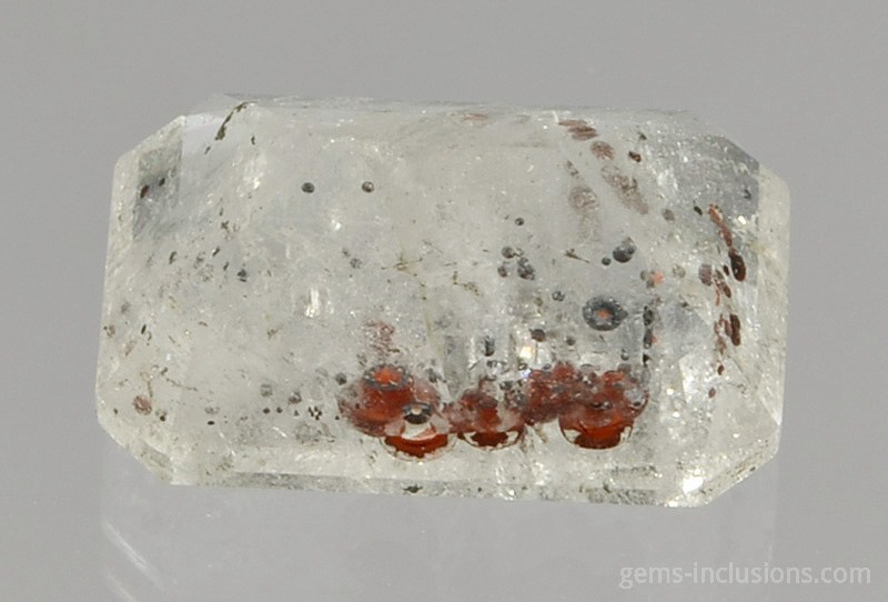 hematite-inclusions-quartz-446.JPG