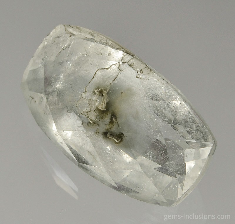 ribeckite-inclusions-quartz-1919.JPG
