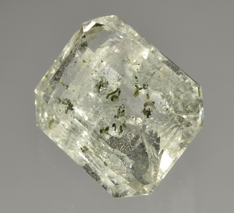 chlorite-inclusions-quartz-2836.JPG