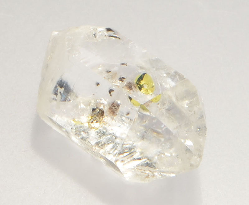 hydrocarbon-inclusions-quartz-245-3.JPG