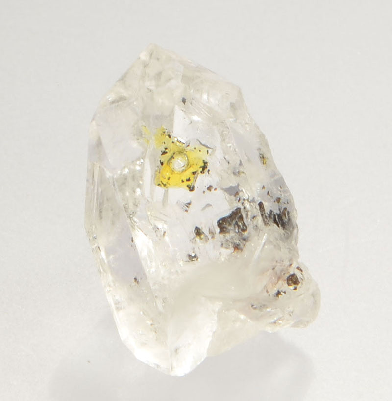 hydrocarbon-inclusions-quartz-276-1.JPG